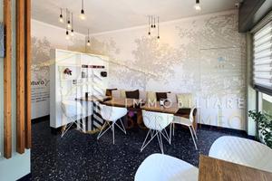 Immobile di 257 m² a Lazzate