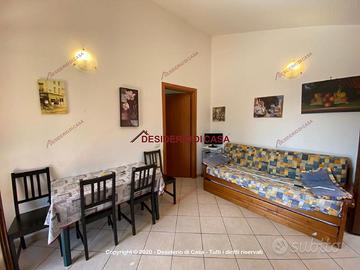 Appartamento, Campofelice di Roccella.