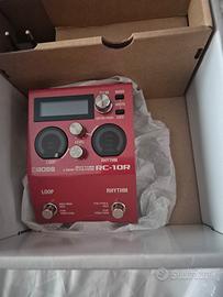 pedale effetto Boss RHYTHM LOOP 