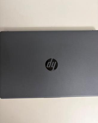 Notebook HD I3 Pari al nuovo