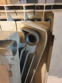 elementi termosifoni in alluminio