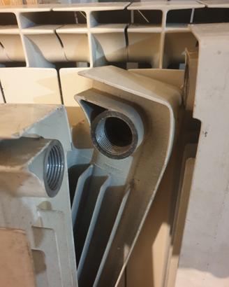 elementi termosifoni in alluminio