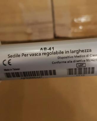 Sedile per vasca regolabile nuovo mai usato