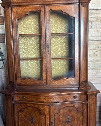 Vetrinetta, credenza