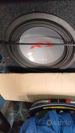 sub woofer ,amplificatore ,condensatore alpine .