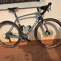 BICI GRAVEL RIDLEY  X CARBONIO