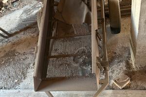 Cernitrice olive a vibrazione