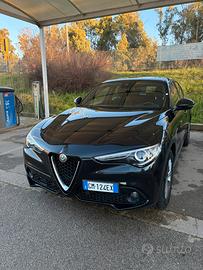 Stelvio 190cv q4
