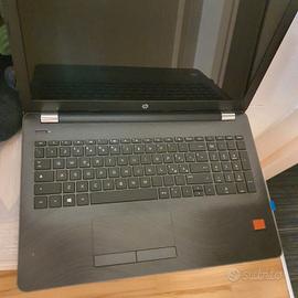 pc portatile hp aeron