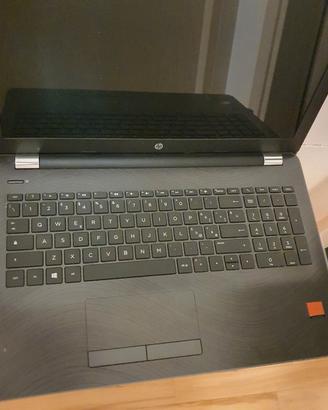 pc portatile hp aeron