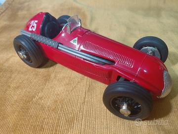 TOGI Alfa Romeo 159 scala 1:23 anni '60 RARA