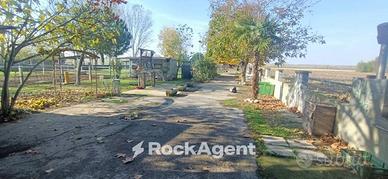 TERRENO IN CENTRO SUARDI