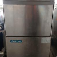 lavastoviglie o lavabicchieri professionale