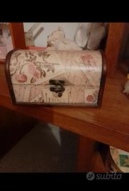 Portagioie in legno vintage