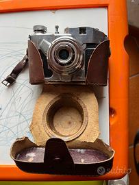 macchina fotografica antica funzionante