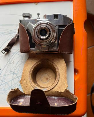 macchina fotografica antica funzionante