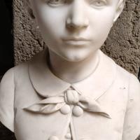 scultura busto in marmo bianco 