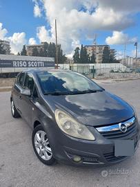 opel corsa 1.3 diesel 95 CV