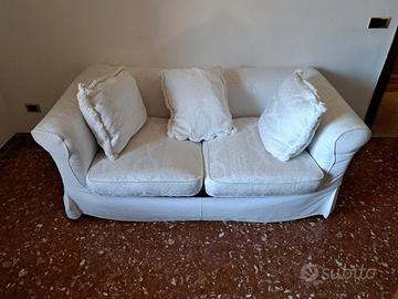 Divano letto 2 posti. Stile classico / shabby