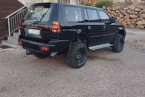 Mitsubishi Pajero sport GLX