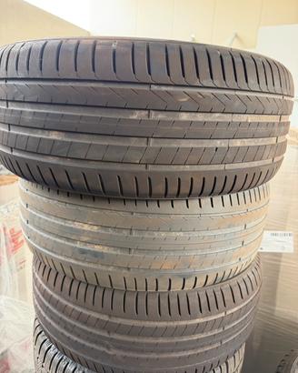 Gomme estive 225/45 r19