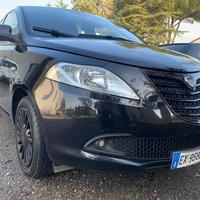 LANCIA Ypsilon 1.2 69 CV 5 porte GPL Ecochic Gol