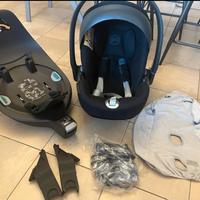 Ovetto cloud z-isize  con base isofix