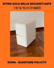 2 Comodini in Legno Massello Francese Color Crema