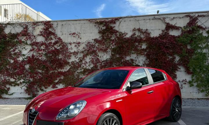 Giulietta 2.0 JTDM Quadrifoglio  QV LINE