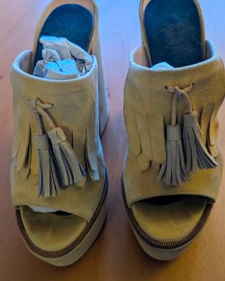 sandali sabot con frange e tacco a blocco in pelle