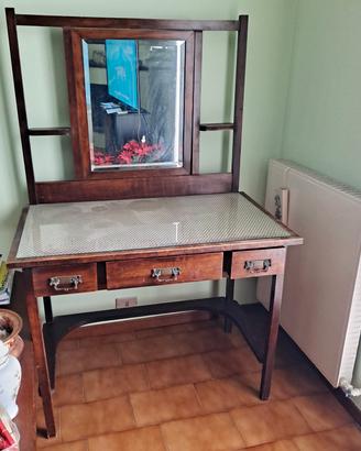 Mobiletto a specchiera 