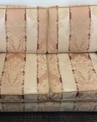 Divano letto classico due posti €0