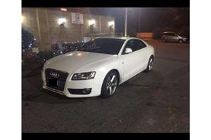 Audi A5 bianca