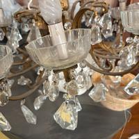 Lampadario con gocce di vetro