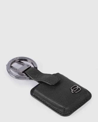 Portachiavi in pelle nera + Smart Tracker CONNEQU