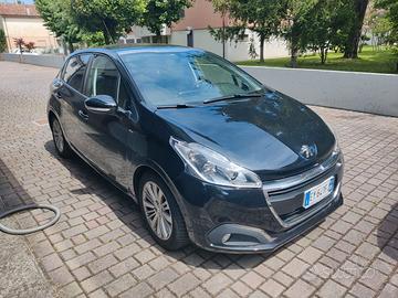 Peugeot 208 Diesel BlueHdi