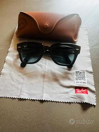 Ray-Ban