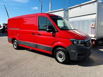 VW CRAFTER furgone tetto basso, km 90.000