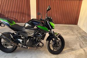 Kawasaki Z400 2022
