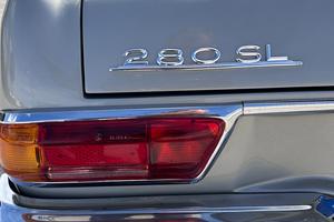 Mercedes-benz 280 Pagoda w113