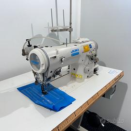 Macchina da cucire three stitch  JUKI