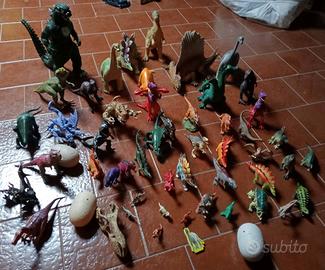 COLLEZIONE DINOSAURI 
