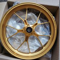 Cerchio anteriore forgiato aprilia RSV4 