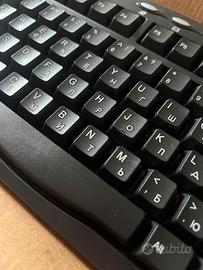 Tastiara  Genius KB200 bilingue Cirillico e latino