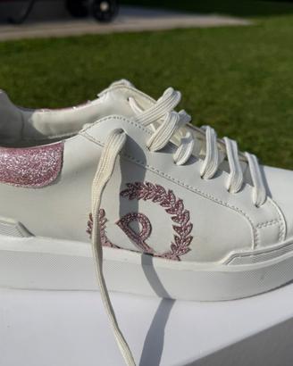 Pollini sneakers poco usate