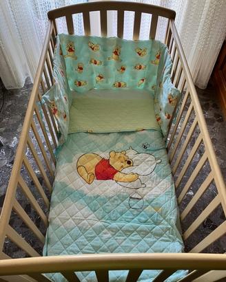 lettino in legno per neonati