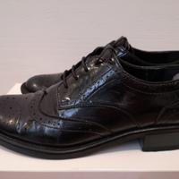 Scarpe vernice nere modello uomo stringate n.36