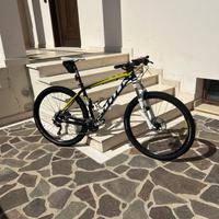 Scott  mountainbike in alluminio