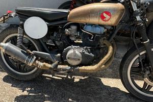 Honda CB 400N Café Racer Project - 1983