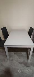 tavolo allungabile da sala e cucina con sedie